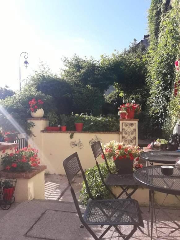 Sunset House Chambres De Hotes Magnac-Laval Exterior foto